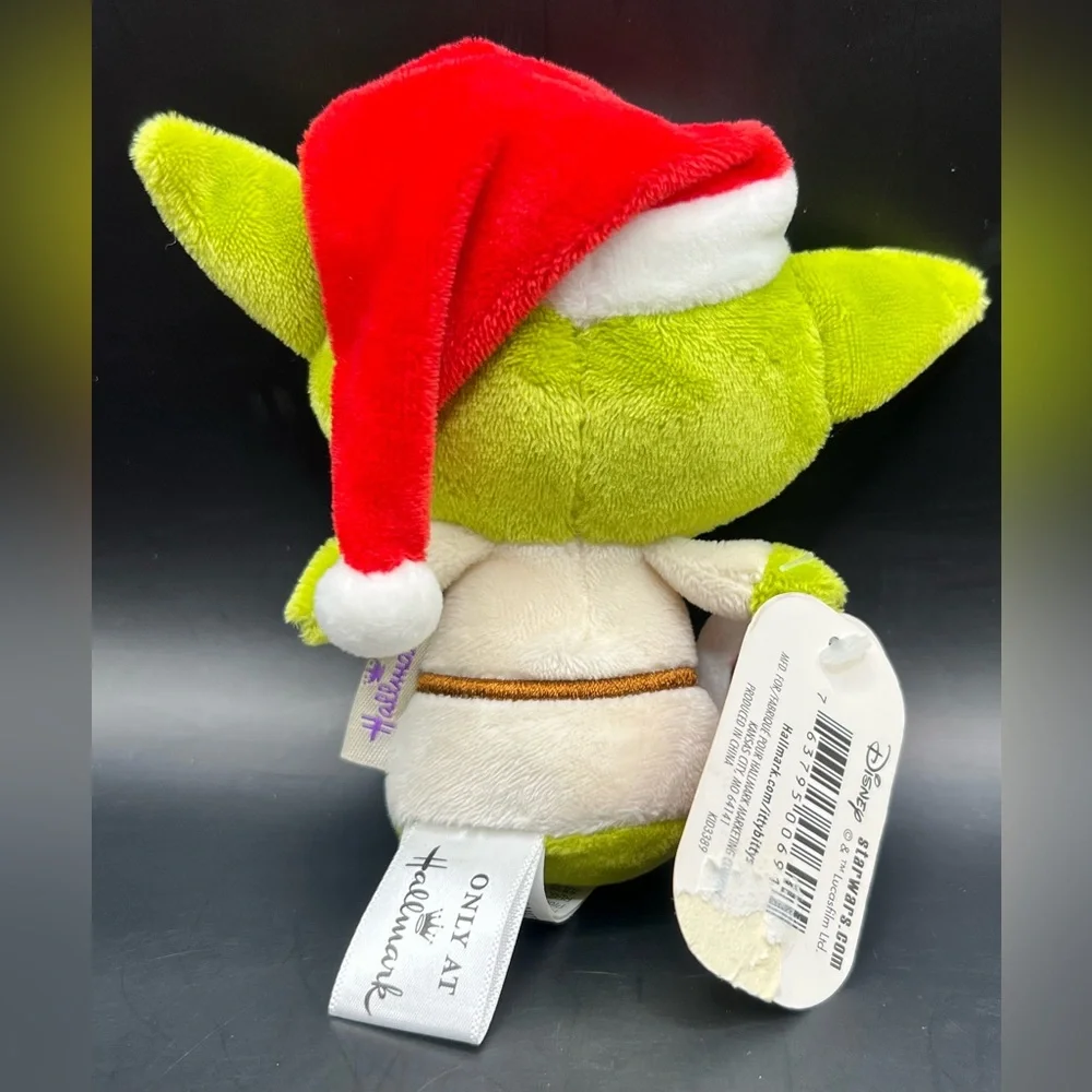 Hallmark Itty Bittys Star Wars Yoda Plush Toy - Green‎ and White, tag damage